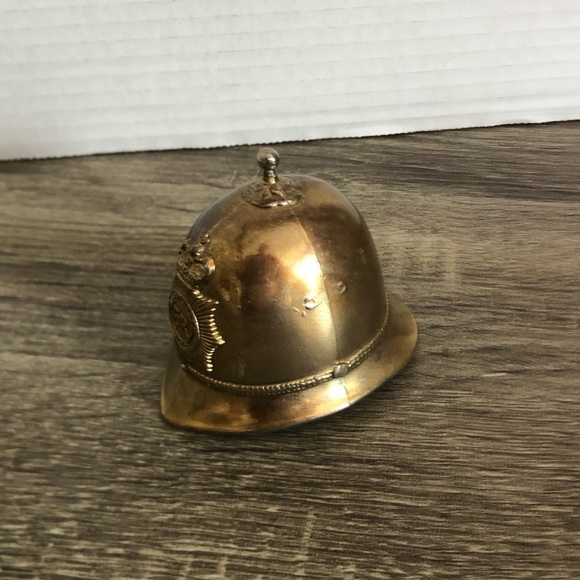 Vtg E R Metropolitan Police Helmet Bell - Picture 3 of 15